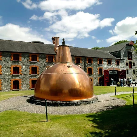 Hotel Maldron South Mall 4*