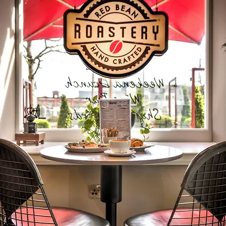 Maldron South Mall 4*