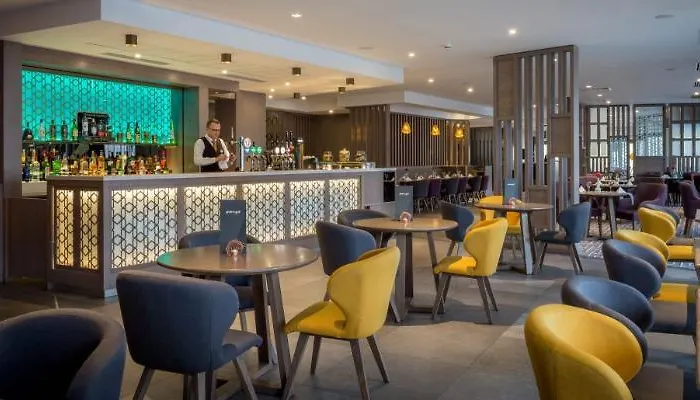 ホテル Maldron South Mall 4*